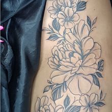 Meu projeto do curso: Técnicas de tatuagem: sombreamento com pepper shading. Traditional illustration, and Tattoo Design project by Miriam Duarte - 01.29.2024