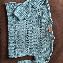 Mi proyecto del curso: Prendas a crochet llenas de color y textura. Un progetto di Fashion design, Fiber Art, Uncinetto e Textile Design di alicia_bragado - 08.02.2024