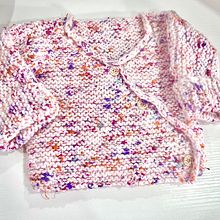 Mi proyecto del curso: Tejido de punto para prendas infantiles Ein Projekt aus dem Bereich Modedesign, Weben, DIY, Stricken und Textildesign von Ana Ramirez de Padilla - 10.02.2024
