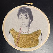 My project for course: Photo Embroidery on Fabric. Photograph, Collage, Paper Craft, Printing, Embroider, DIY, and Textile Design project by Marta Coronado - 02.12.2024