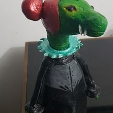 Meu projeto do curso: Escultura de personagens em plasticina epóxi - Consuelo - inspirada numa personagem folclórica brasileira chamada CUCA.. Un projet de Conception de personnages, Beaux Arts, Céramique , et Sculpture de carolinesuzuki - 13.02.2024