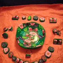 Mijn project van de cursus: Patrooncomposities met rollen polymeerklei voor beginners . Design accesoriu, Arte și meșteșuguri, Design de bijuterii și DIY de dianavanrij - 02.14.2024