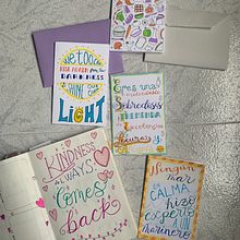Mi proyecto del curso: Dibujo y hand lettering creativo para principiantes. Traditional illustration, Lettering, Drawing, H, and Lettering project by Alina E Punto - 02.15.2024