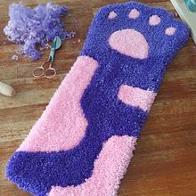 Il mio progetto del corso: Tecnica tufting per la creazione di tappeti. Arts, Crafts, Decoration, Fiber Arts, DIY, and Textile Design project by Alexia - 02.25.2024