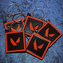 3D Printed Valorant Keychain. 3D, Industrial Design, Product Design, 3D Modeling, and 3D Design project by Francis Sarmiento - 02.26.2024