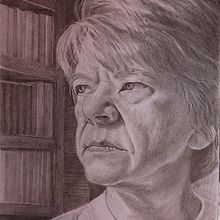 My project for course: Realistic Portrait with Graphite Pencil. Un progetto di Illustrazione tradizionale, Belle arti, Bozzetti, Disegno a matita, Disegno, Disegno di ritratti, Disegno realistico, Disegno artistico e Disegno anatomico di Weadette Burge - 25.02.2024