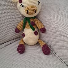 JIRAFA INGRID!(dedicada a mi hija que siempre me apoya a crear). Character Design project by María de las Mercedes Crosi Capurro - 03.09.2024