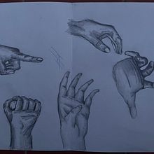 Projecte de Part del cos : MÀ. Un progetto di Disegno a matita di Fernando Torrez - 13.03.2024