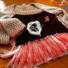 Mi proyecto del curso: Bordado con lana sobre prendas de punto. Un progetto di Ricamo, Fiber Art e Textile Design di Fiammetta Morace - 13.03.2024