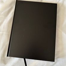 Mi proyecto del curso: Escritura de una novela paso a paso. Een project van Schrijven,  Creativiteit, Stor, telling, Verhaallijn, Fictie schrijven y Creatief schrijven van Rosy Rubio - 17.03.2024