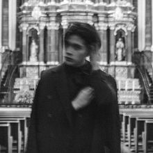 Mi proyecto del curso: Autorretrato artístico: fotografía introspectiva. Un progetto di Fotografia di ritratto, Fotografia artistica e Autoritratto fotografico di lolverarico - 03.03.2024