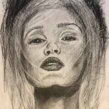 My project for course: Artistic Charcoal Portraiture: Creating Atmosphere. Un proyecto de Ilustración tradicional, Bellas Artes, Dibujo, Dibujo de Retrato, Dibujo realista y Dibujo artístico de Colin Coyne - 20.03.2024