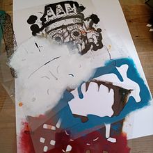 Il mio progetto del corso: Introduzione alla stampa serigrafica colorata per vestiti. Projekt z dziedziny Sitodruk, Stemple, Druk tekst, ln, Wzornictwo tekst i liów użytkownika antoniocau95 - 20.03.2024