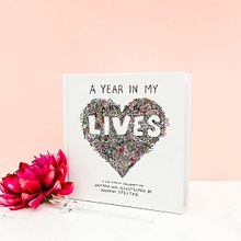 A Year In My LIVES . Picturebook, and Artistic Drawing project by Hannah Stelter - 03.24.2024