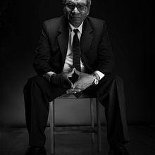 Mi proyecto del curso: Dirección de personas para fotografía de retrato en Estudio Fotográfico. Photograph, Portrait Photograph, and Photographic Lighting project by Ricardo Ibáñez Geldres - 03.29.2024