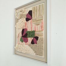 Mi proyecto del curso: Cuadros textiles: combina tejido, bordado y punch needle . % Jenny Vargas tarafından hazırlanan Aksesuar Tasarımı, Sanat ve El Sanatları, Nakış, Dekorasyon, Elyaf Sanatları, Delme İğnesi, Dokuma, Ve Tekstil Tasarımı projesi - 04.03.2024