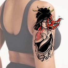 Meu projeto do curso: Desenho de tatuagem autoral com Procreate. Een project van Traditionele illustratie, Grafisch ontwerp,  Tekening, Digitale illustratie,  Tatoeageontwerp y Digitale tekening van Paola Felintro da Silva - 04.04.2024