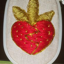 Meu projeto do curso: Introdução ao bordado em ouro. Traditional illustration, and Embroider project by lilia_4 - 04.05.2024