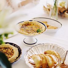 Table Set. Een project van Culinaire fotografie, Interieurfotografie, Productfotografie, Mobiele fotografie y  Creativiteit van Radha Damasceno - 16.03.2024