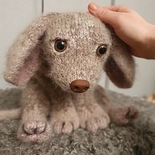 My project for course: Knitting Realistic Stuffed Animals: Make a Puppy from Yarn. Un progetto di Fiber Art, DIY, Maglia e Textile Design di hanna_e_hedman - 14.04.2024