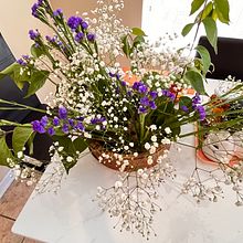 My project for course: Floral Arrangement Design with Seasonal Blooms. Interior Design, L, scape Architecture, Decoration, DIY, Floral, and Plant Design project by nalinis08 - 04.17.2024