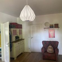 Mein Abschlussprojekt für den Kurs: Papierlampen selber machen. Un progetto di Artigianato, Design e creazione di mobili, Lighting design, Papercraft, Interior Design e DIY di cordula_stromer - 18.04.2024