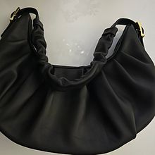 Il mio progetto del corso: Introduzione al fashion draping: crea abiti personalizzati. Un progetto di Fashion design, Cucito, Modellistica, confezione sartoriale e Design di Lavinia Any Lapuste - 19.04.2024