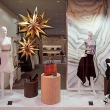 Meu projeto do curso: Introdução ao vitrinismo comercial Ein Projekt aus dem Bereich Kartonmodellbau, Innenarchitektur, DIY, Retail Design und Raumgestaltung von Jean Padoan - 09.04.2024