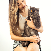Mi proyecto del curso: Iluminación profesional para fotografía de estudio. Un proyecto de Fotografía, Fotografía de retrato, Iluminación fotográfica, Fotografía de estudio y Fotografía digital de Mariana Balanzario - 23.04.2024