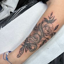 Mi proyecto del curso: Tatuaje para principiantes Ein Projekt aus dem Bereich Tattoodesign von Isabel Carmona Vicedo - 04.04.2024