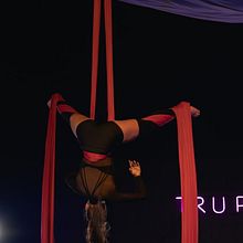 Fotografia de apresentação circense. Un proyecto de Fotografía de Gaby Chediak - 28.04.2024