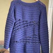 My project for course: Introduction to Crochet Short Rows for Clothing. Un proyecto de Diseño de moda, Tejido, DIY y Diseño textil de dai88y - 28.04.2024