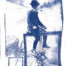 Uso de cianotipia como foto antigua y blue print. Traditional illustration, Photograph, Architecture, Graphic Design, Creativit, and Digital Illustration project by M. Gerardo Rodríguez - 04.29.2024