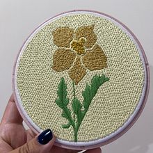 Yellow Flower. Un progetto di Ricamo di Coricrafts - 01.05.2024
