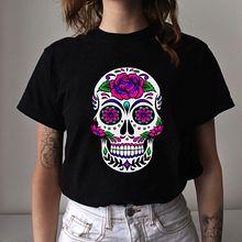 Diseño de camisetas. Projekt z dziedziny Design, Druk tekst, ln i Marketing na Instagramie użytkownika Carly Ortega - 02.05.2024