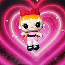 Mi proyecto del curso: Amigurumis: personas tejidas a crochet. Un proyecto de Artesanía, Diseño de juguetes, Tejido, Crochet, Amigurumi y Diseño textil de Maryen Torres Tundidor - 03.05.2024