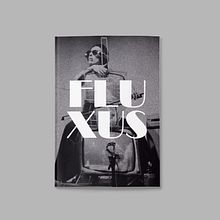 Meu projeto do curso: Direção de arte e edição de livros: do conceito à impressão. Un proyecto de Dirección de arte, Diseño editorial y Diseño gráfico de Dayane Germani - 03.05.2024