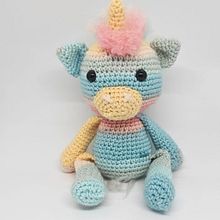 Meu projeto do curso: Amigurumi de animais com crochê. Projekt z dziedziny Projektowanie zabawek,  Tkactwo, DIY, Sz, dełkowanie, Amigurumi, Wzornictwo tekst i liów użytkownika Odara Gallo - 01.05.2024