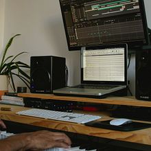 Mí música para productos audiovisuales. Un progetto di Musica e Cinema, video e TV di andresfelipec2005 - 20.06.2023