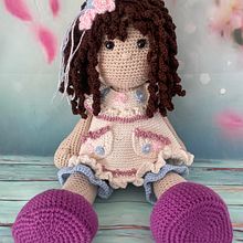 Mi proyecto del curso: Elaboración de muñecas amigurumi románticas. Arts, Crafts, To, Design, Fiber Arts, Crochet, Amigurumi, and Textile Design project by Encarna Herrera - 04.30.2024