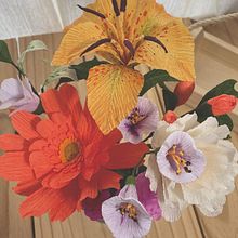 Meu projeto do curso: Design de flores realistas com papel. Paper Craft, Decoration, and DIY project by Letícia Carbonari Correa - 05.06.2024