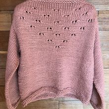 Mi proyecto del curso: Introducción al punto con agujas circulares. Un projet de Création d'accessoires, Art textile, Tricot , et Design textile de vanessaperezbizama - 09.05.2024