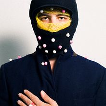 Hummus Ninja. Photograph, Photograph, Post-production, Portrait Photograph, Photographic Lighting, Studio Photograph, Fine-Art Photograph, Self-Portrait Photograph, Art Direction, Set Design, and Concept Art project by Hussam Halawa - 05.10.2024