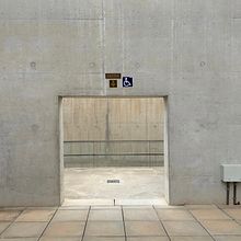 De la estética a la accesibilidad, definiendo la UX en la arquitectura. Ein Projekt aus dem Bereich Architektur, UX / UI, Design, Innenarchitektur, Marketing und Produktdesign von María Eugenia López Zafra - 13.05.2024