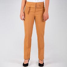 pantalón casual. Education project by Cecilia del Rocío Aguilera León - 05.12.2024