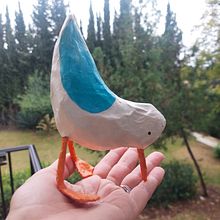 Mi proyecto del curso: Papel maché para principiantes: esculpe un personaje colorido. Un proyecto de Ilustración tradicional, Diseño de personajes, Diseño de juguetes, Art to y Creatividad con niños de Marie de Smet - 01.04.2024