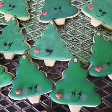 Mi proyecto del curso: Decoración de galletas con royal icing para principiantes. Design, Pintura, e DIY projeto de Victoria Castro Morales - 14.05.2024
