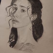 Mi proyecto del curso: Retrato realista con lápiz de grafito. Un progetto di Illustrazione tradizionale, Belle arti, Bozzetti, Disegno a matita, Disegno, Disegno di ritratti, Disegno realistico, Disegno artistico e Disegno anatomico di Luis Cruz - 18.05.2024