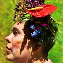 My project for course: Floral Headpiece: Using Flowers to Create Accessories Ein Projekt aus dem Bereich Erweiterungsentwicklung, Modedesign, DIY und Blumen- und Pflanzendesign von Melanie Cole - 03.04.2024