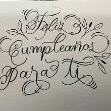 Mi proyecto del curso: Fundamentos de las florituras en la caligrafía inglesa. Calligraph, Lettering, H, and Lettering project by Sara Sánchez - 05.21.2024